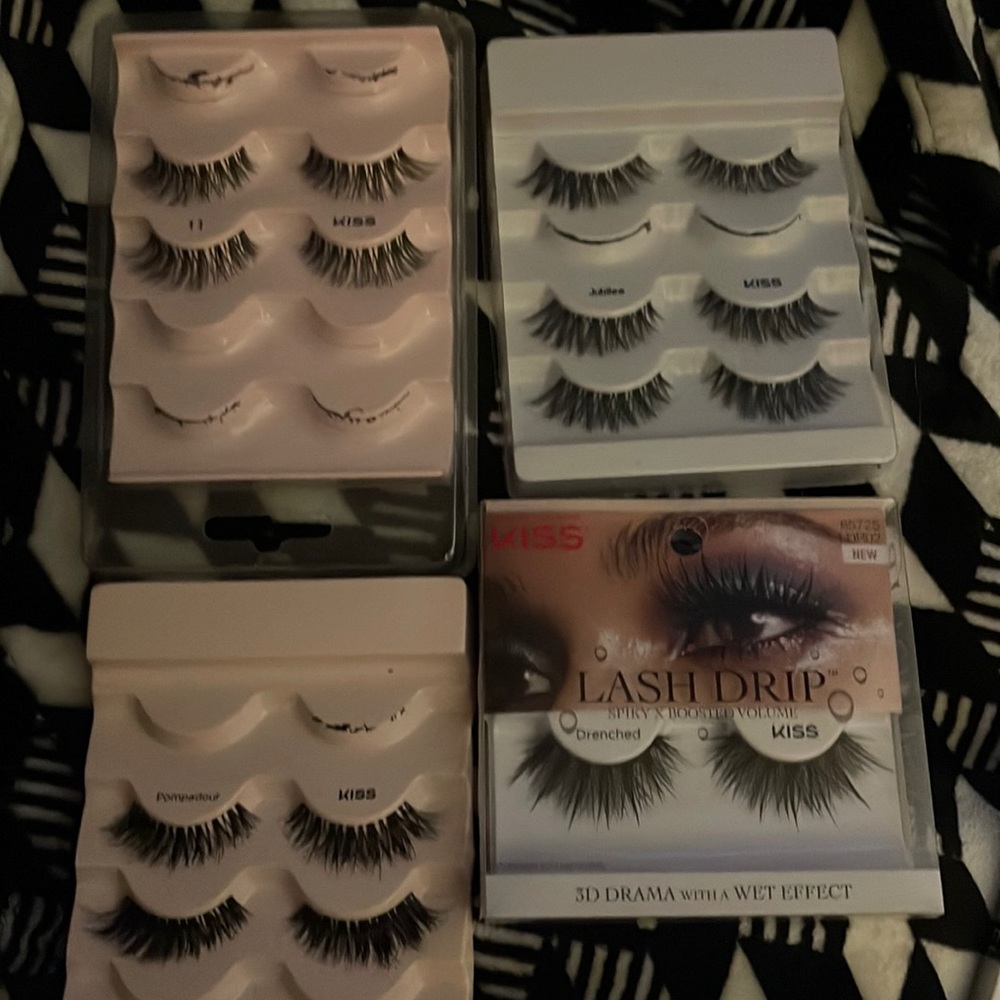 Kiss Lashes assorted styles